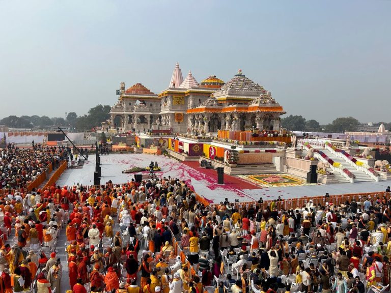 240123104144-03-ayodhya-temple-india